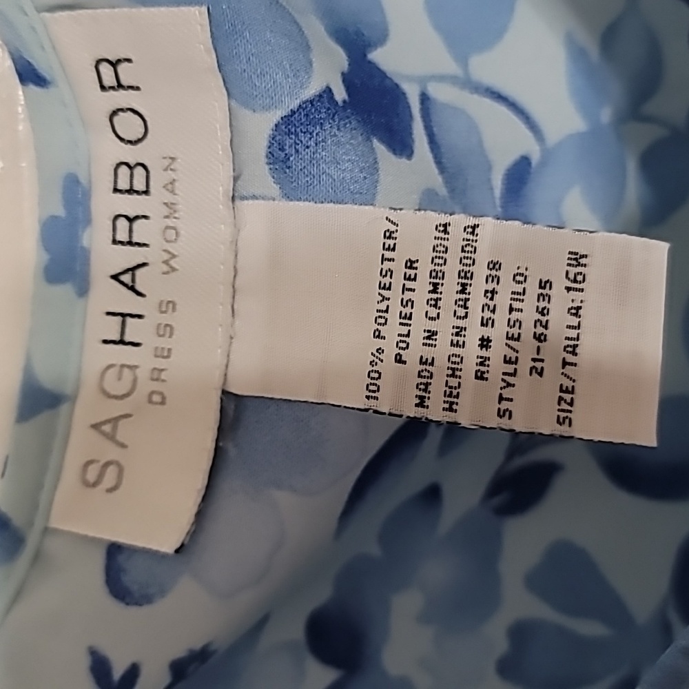 Sagharbor Floral Tank Top - Picture 3 of 4
